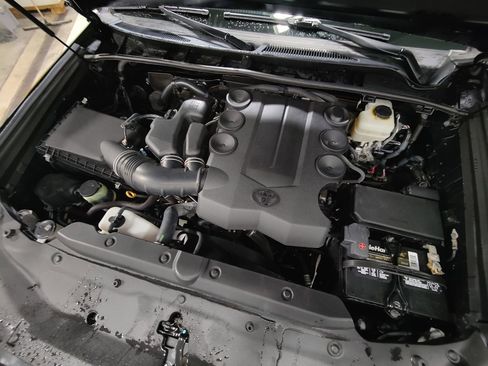 Used 2015 Toyota 4Runner TRD Pro image 4