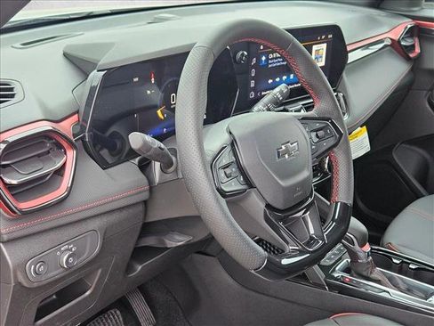 New 2026 Chevrolet TrailBlazer RS w/ Convenience Package image 3