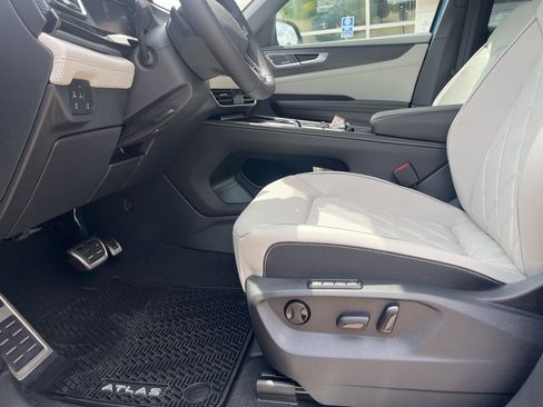 New 2025 Volkswagen Atlas Cross Sport SEL Premium R-Line image 7