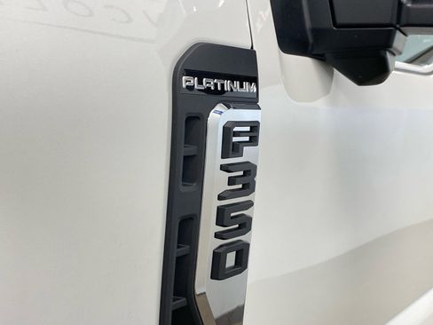 New 2026 Ford F350 Platinum w/ Platinum Plus Package AWD/4WD image 13