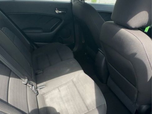 Used 2015 Kia Forte EX FWD image 10