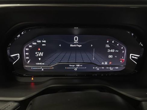 Used 2024 GMC Yukon XL Denali AWD/4WD image 19