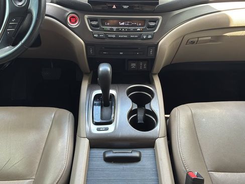 Used 2017 Honda Pilot EX-L image 23