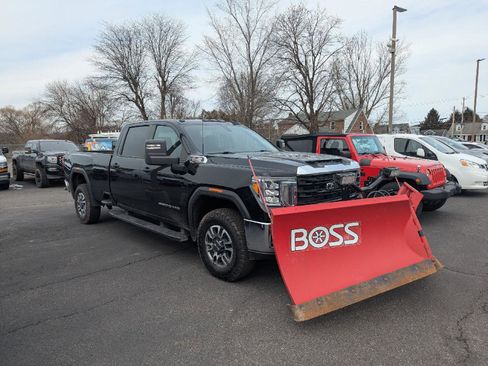 Used 2021 GMC Sierra 3500 4x4 Crew Cab w/ Convenience Package image 10