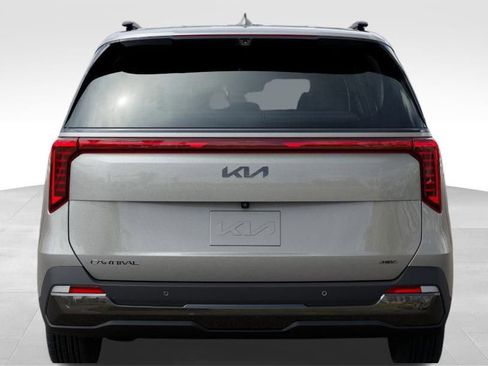 New 2026 Kia Carnival SX Prestige image 13