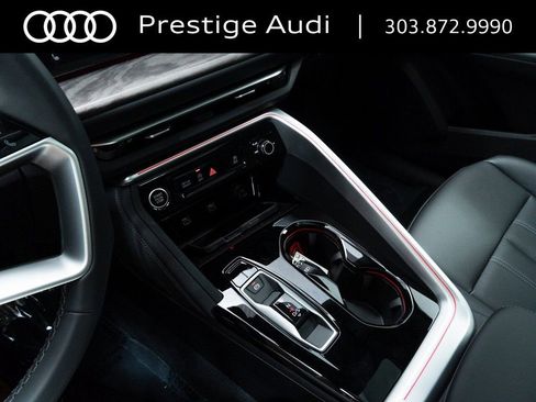 Used 2025 Audi Q5 Premium w/ Convenience Package AWD/4WD image 19