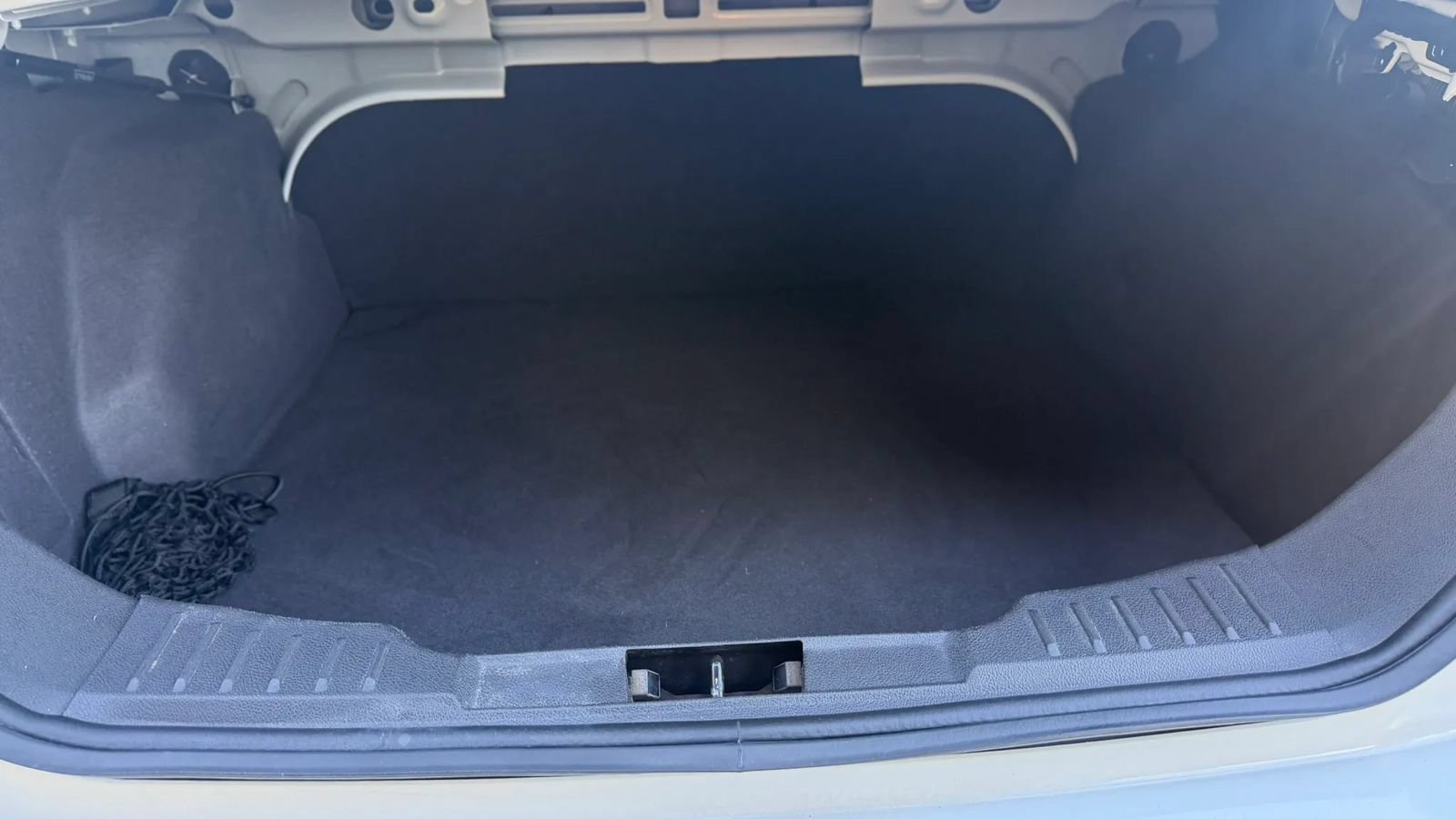 Used 2012 Ford Focus SE FWD image 19