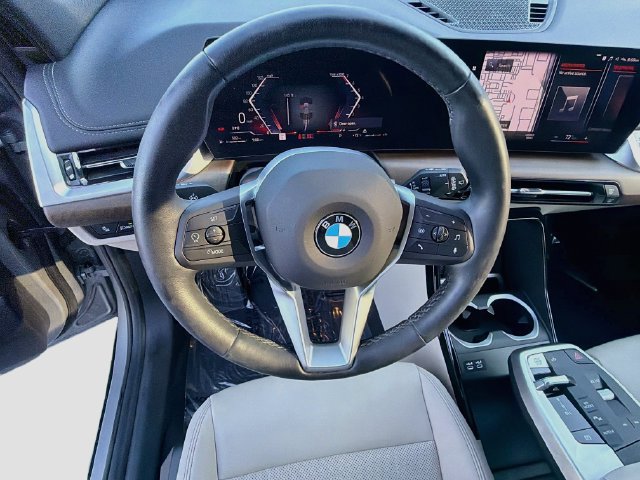 Used 2023 BMW X1 xDrive28i w/ Convenience Package AWD/4WD image 39