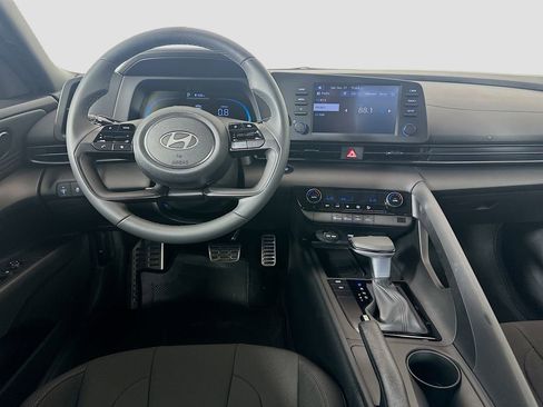 New 2026 Hyundai Elantra Sport image 17