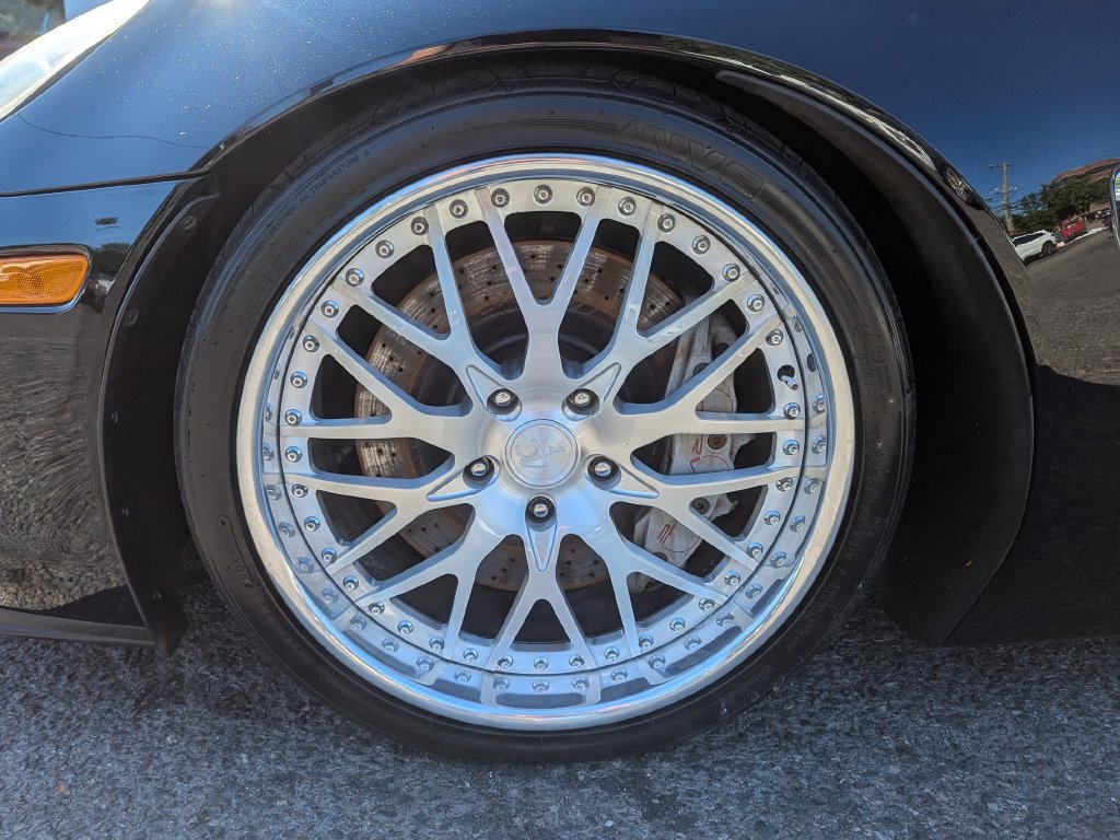 Used 2005 Chevrolet Corvette Coupe w/ Preferred Equipment Group RWD image 38