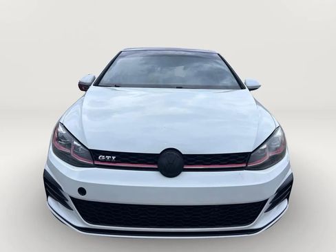 Used 2019 Volkswagen Golf 4-Door FWD image 9