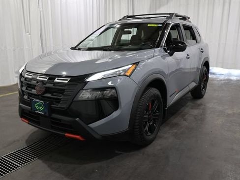 Certified 2025 Nissan Rogue SV AWD/4WD image 25