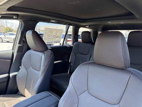 New 2026 Lexus TX 350 AWD image 33
