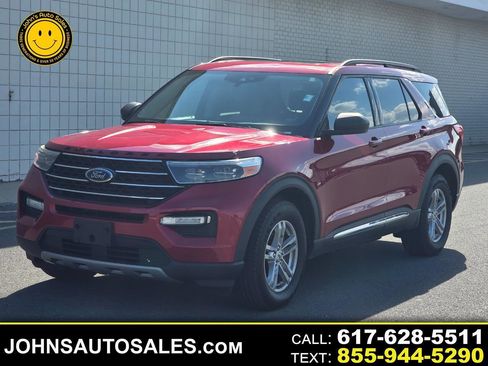 Used 2020 Ford Explorer XLT w/ Equipment Group 202A AWD/4WD image 1