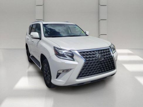 Used 2020 Lexus GX 460 Premium w/ Premium Package AWD/4WD image 3