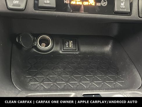 Used 2024 Toyota RAV4 SE w/ Convenience Package image 24