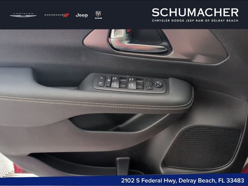 New 2026 Chrysler Voyager LX FWD image 13