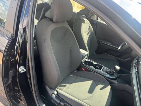 Used 2026 Kia K4 FWD image 34