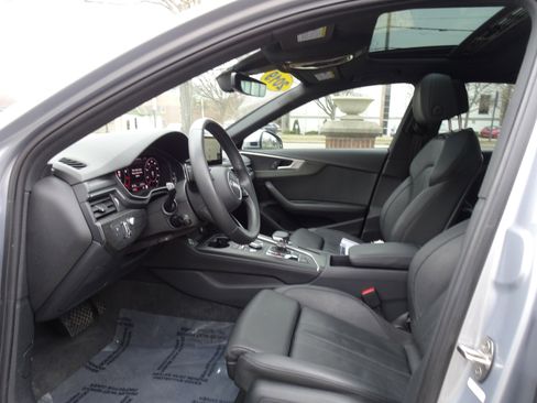 Used 2019 Audi A4 2.0T Prestige w/ Prestige Package image 9