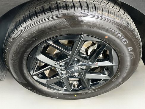 Used 2025 Kia K5 LXS image 11