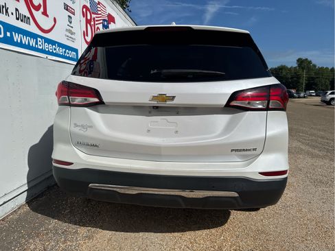Used 2023 Chevrolet Equinox Premier FWD image 4