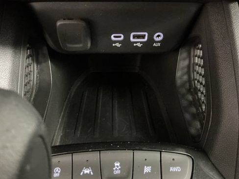 Used 2021 Chevrolet TrailBlazer LT w/ Driver Confidence Package AWD/4WD image 31