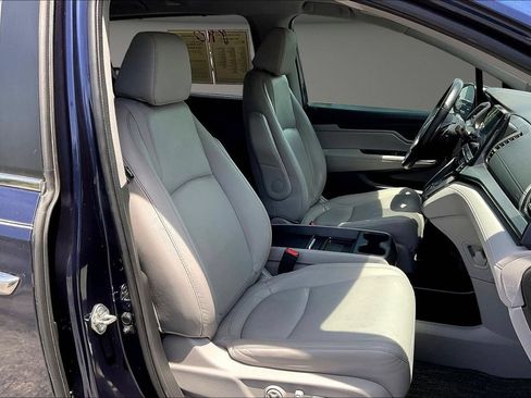 Used 2021 Honda Odyssey EX-L image 32