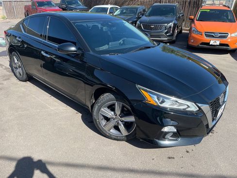 Used 2019 Nissan Altima 2.5 SV AWD/4WD image 1