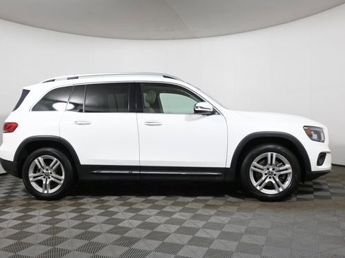 Certified 2022 Mercedes-Benz GLB 250 4MATIC image 8