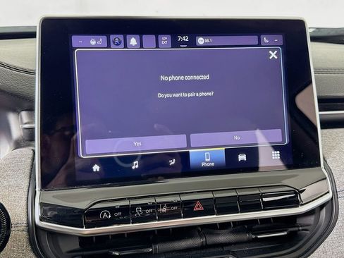 Used 2022 Jeep Compass Latitude w/ Convenience Group AWD/4WD image 29