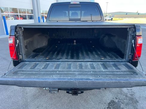 Used 2016 Ford F350 Lariat w/ Chrome Package image 28