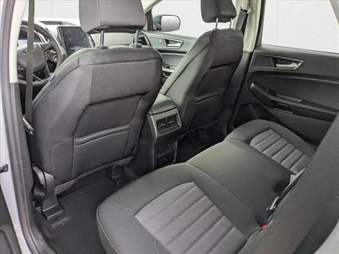 New 2024 Ford Edge SE image 5