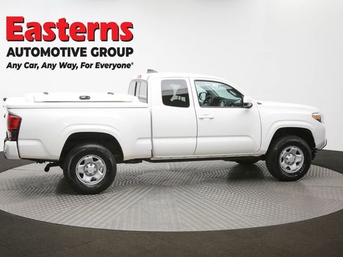 Used 2022 Toyota Tacoma SR w/ SR Convenience Package image 42