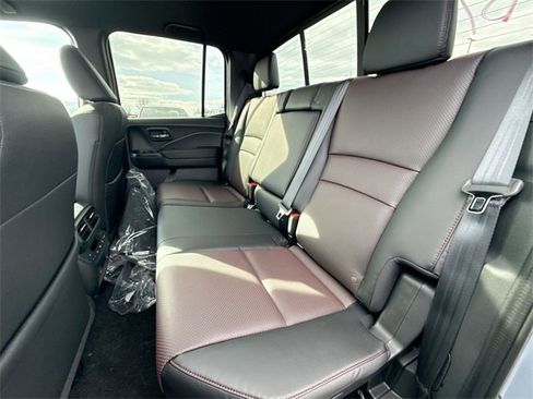New 2026 Honda Ridgeline Black Edition image 19