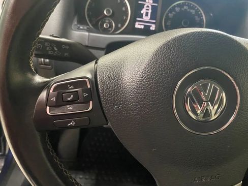Used 2016 Volkswagen Tiguan S FWD image 18