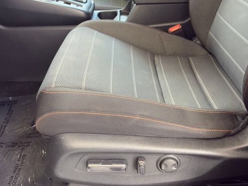 Used 2023 Honda CR-V Sport image 5