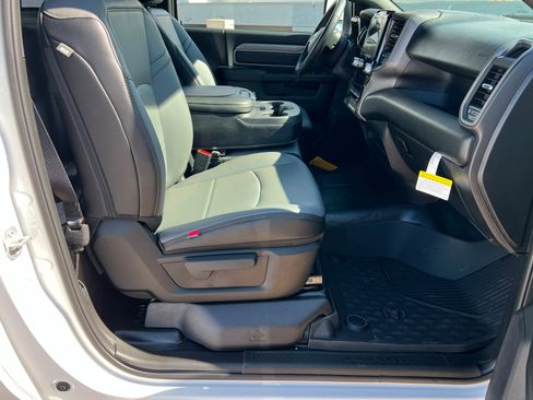 New 2026 RAM 2500 Tradesman AWD/4WD image 16