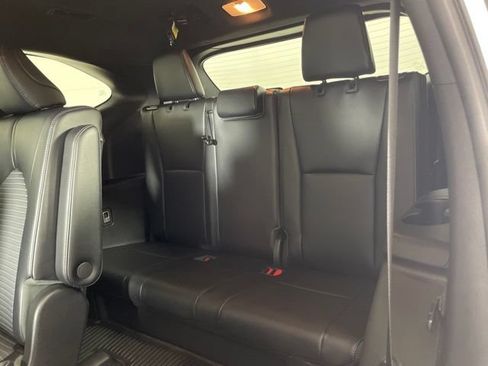Used 2023 Toyota Highlander XSE AWD/4WD image 21