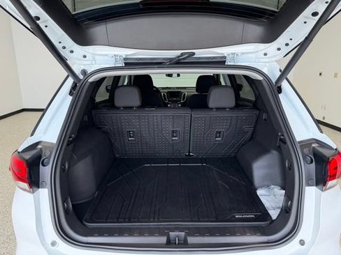 Used 2024 Chevrolet Equinox LT w/ LPO, Floor Liner Package AWD/4WD image 18