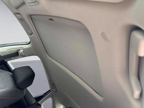 Used 2023 Honda Accord EX image 11