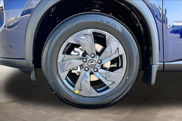New 2026 Nissan Rogue SV FWD image 12