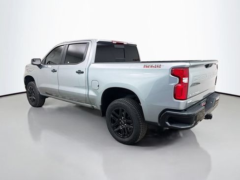 Used 2025 Chevrolet Silverado 1500 LT Trail Boss w/ Convenience Package II AWD/4WD image 5
