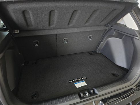 New 2026 Hyundai Venue SEL FWD image 16