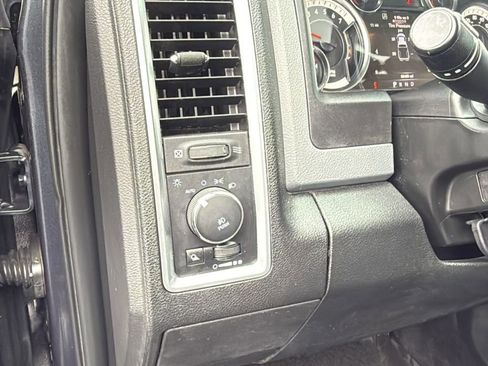 Used 2017 RAM 1500 Big Horn image 11