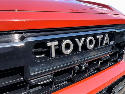Used 2024 Toyota Tacoma TRD Pro AWD/4WD image 29