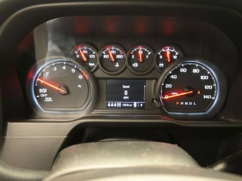 Used 2026 Chevrolet Silverado 1500 Custom AWD/4WD image 4