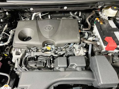 Certified 2025 Toyota RAV4 LE AWD/4WD image 26