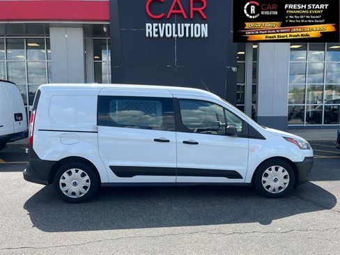 Used 2022 Ford Transit Connect XL image 8