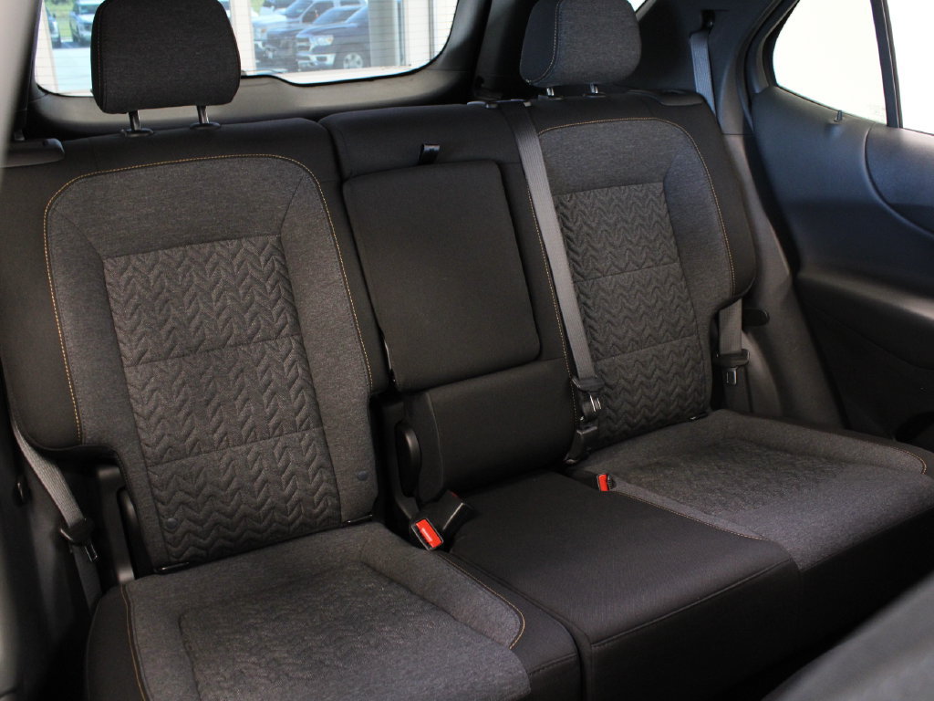 Used 2023 Chevrolet Equinox LT FWD image 28