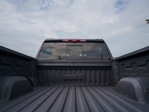 Used 2024 Chevrolet Silverado 1500 High Country w/ Technology Package AWD/4WD image 25